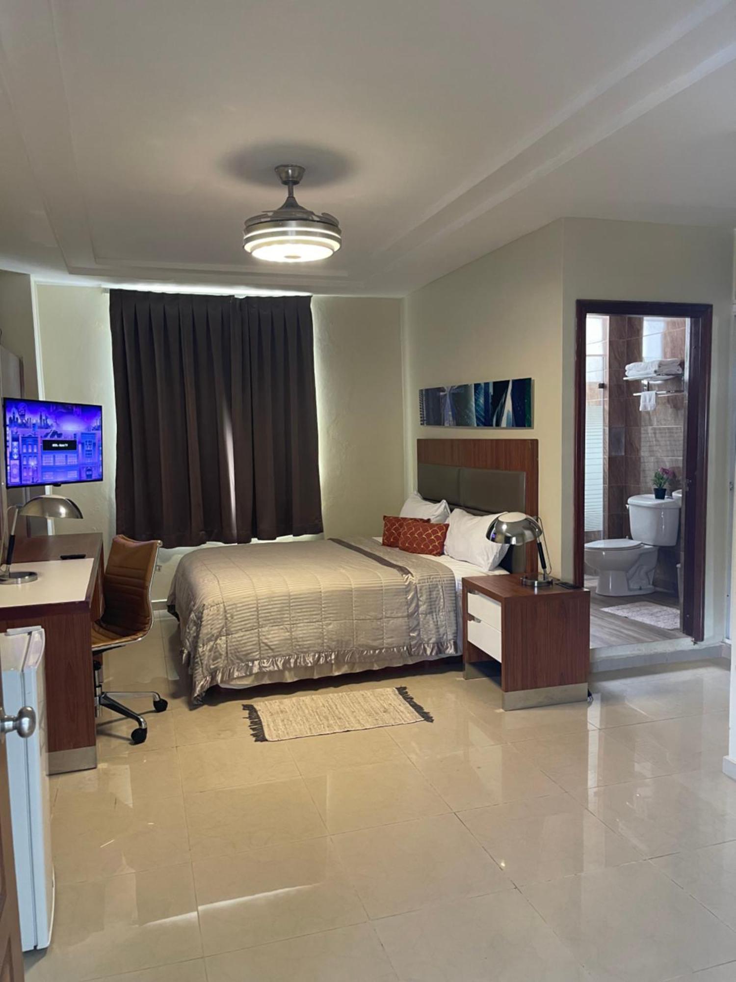 Hotel Libertad At Historic Main Street Santo Domingo Kültér fotó