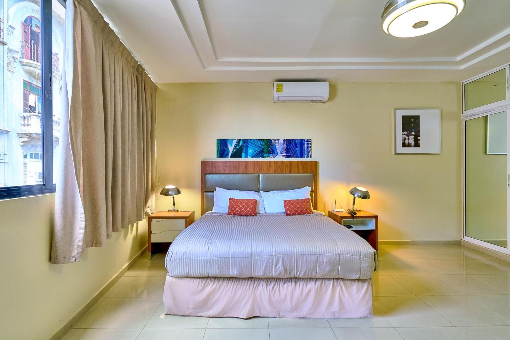 Hotel Libertad At Historic Main Street Santo Domingo Kültér fotó